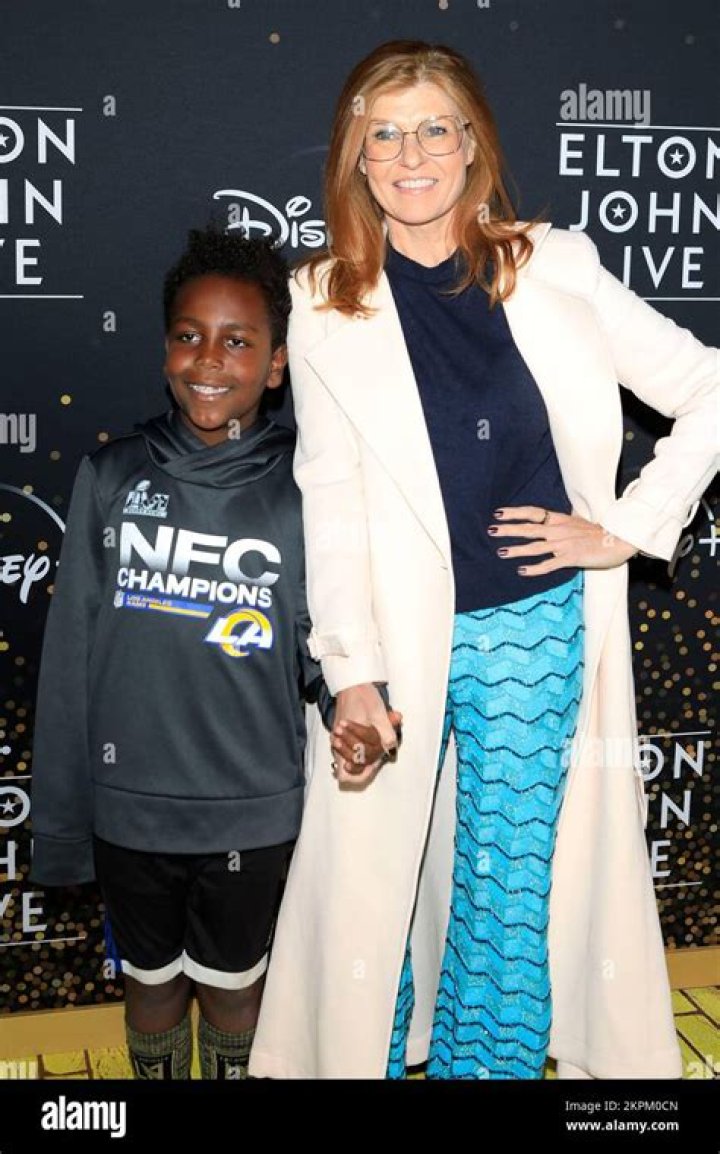 Connie Britton, son Eyob Celebs and their cute kids 2018 Gallery
