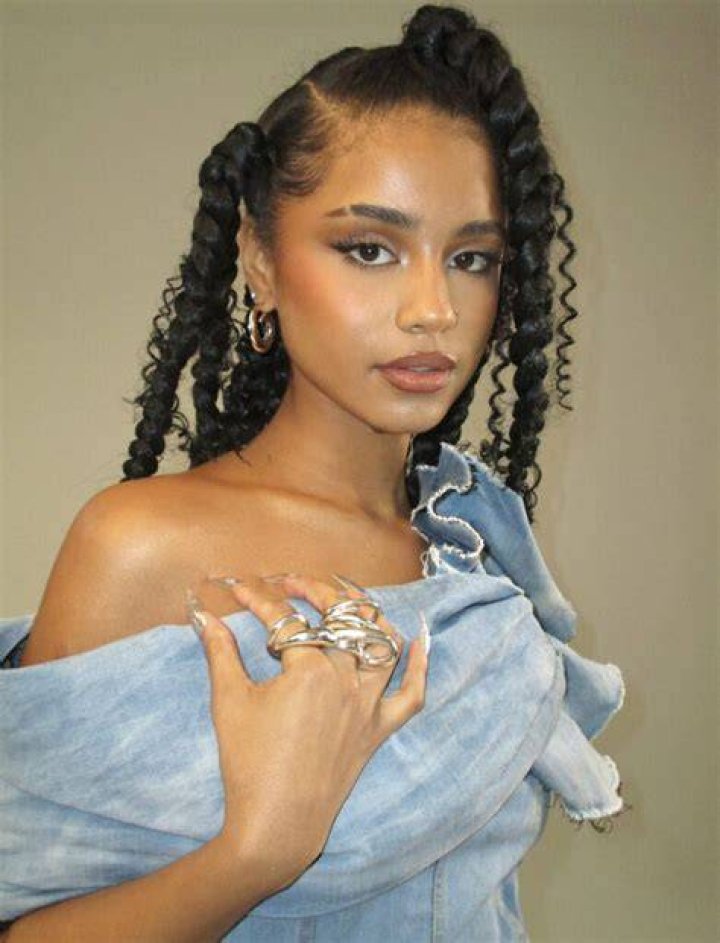 Tyla Seethal (Light Blue) Half Body Buddy Celebrity Cutouts