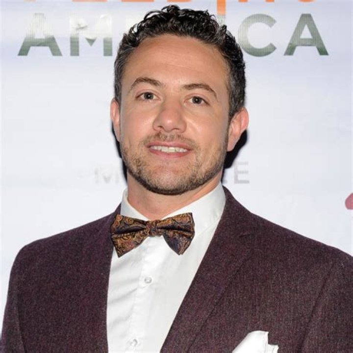 Warren Brown